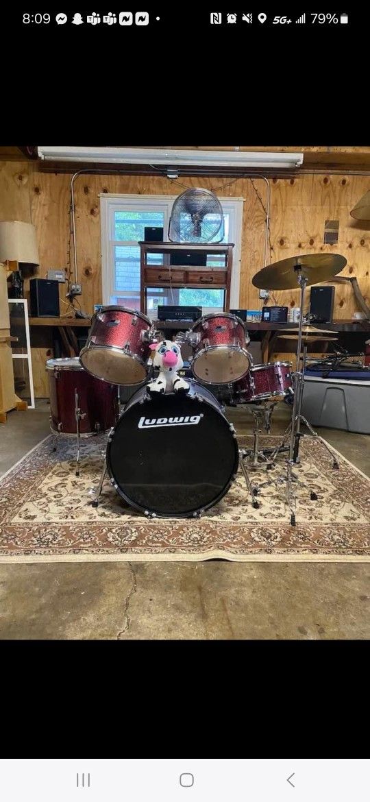 Ludwig Full Drumset