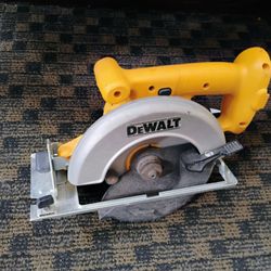 DeWalt 6½"(165mm) Cordless Circular Saw