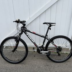  Trek Singletrack 820 Mountain Bike