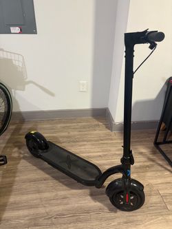 Electric scooter