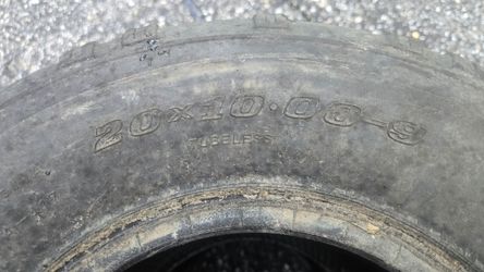 Golf cart tires