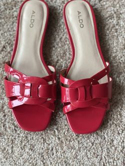 ALDO size 7 red sandal