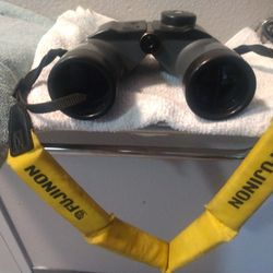 Binoculars 