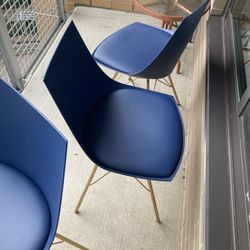 15 OBO 3 Blue Chairs