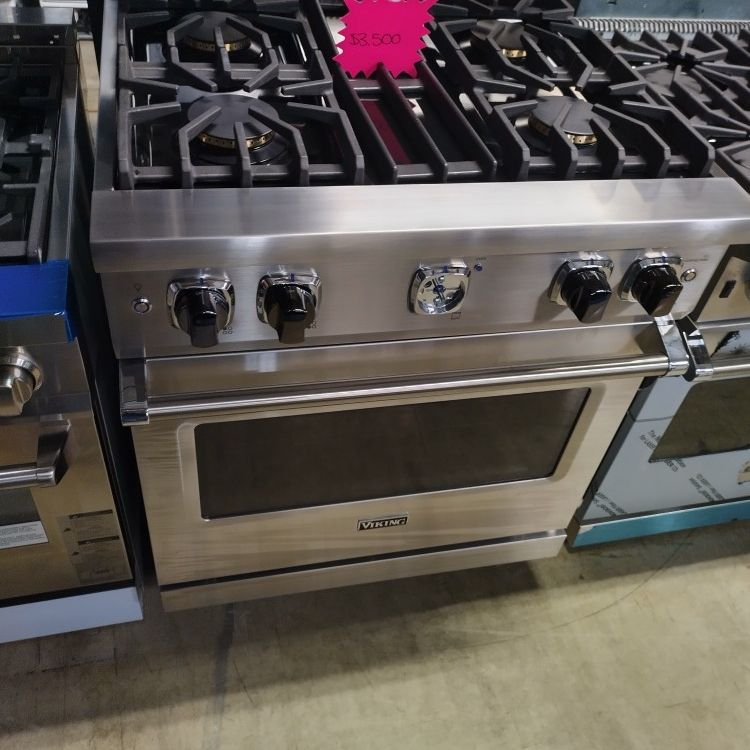 VIKING 30 INCH WIDE OPEN BURNER GAS RANGE 