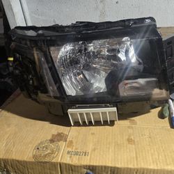 2022 2025 Nissan Frontier Right Side Headlight 