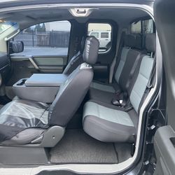 2004 Nissan Titan