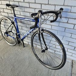 Medium 52cm Felt F60 30-Speed Road Bike Aluminum + Carbon Fiber