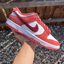 Nike Dunk Low Valentine (Size 5.5, 6.5, 7.5)