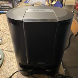 IHOME AUTOVAC NOVA iHRV6 Auto Empty Base Charging Doc & Extra Bristles