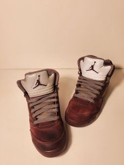 Kids Jordan 5 Retro Burgundy (GS) FN4233-600 Size 6Y