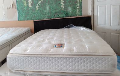 Queen Size Mattress (Colchón Queen Size)