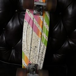 Kryptonics Original Torpedo Complete Skateboard (22.5" x 6") *Pre-Owned*