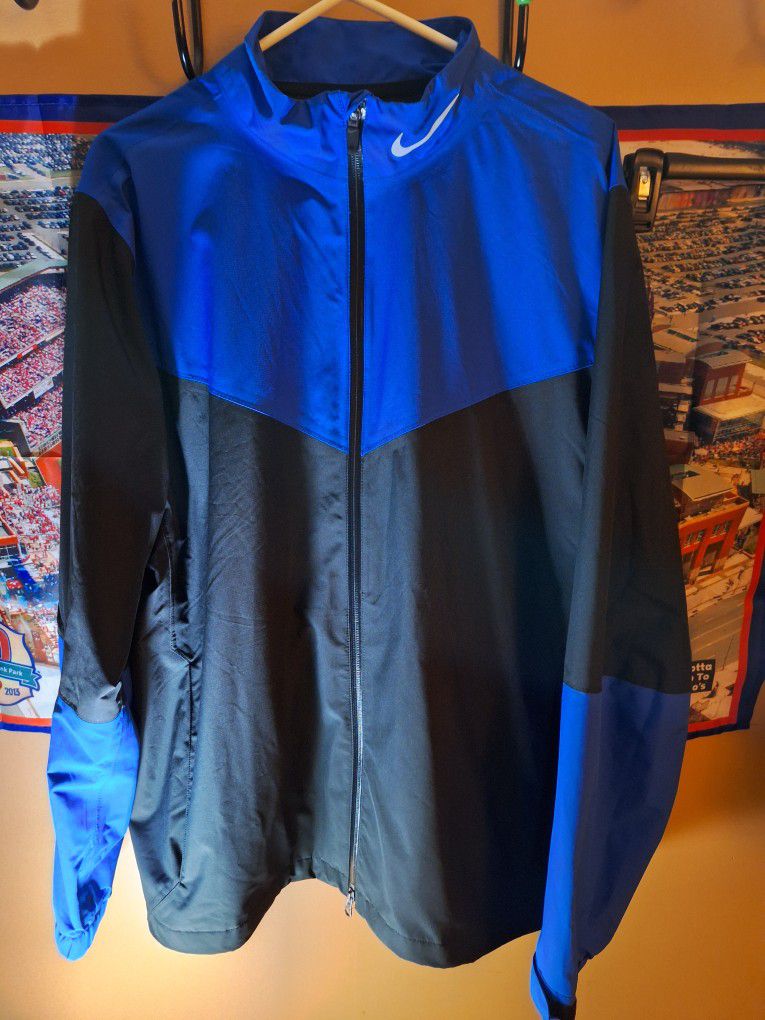 Nike HyperShield Storm-FIT Golf Jacket Rain Waterproof 726399-013  Men’s Large $40