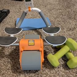 Abdominal roller wheel with knee mat and two small weights