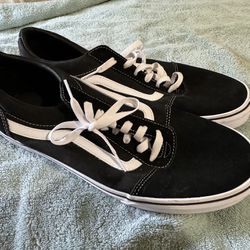 Vans Shoes, Men’s Size 12 Like New 
