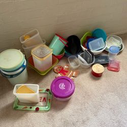 Mixed Lot of Plastic Food Storage Containers
