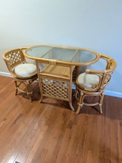 Vintage 2004 Rattan Honeymoon Bistro Set – Glass Table + 2 Nesting Chairs