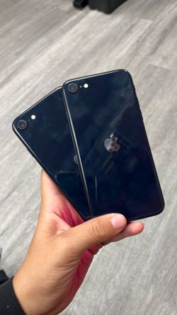 iPhone SE 3rd gen 64GB unlocked
