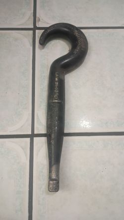Towing Hook for Semi-Truck