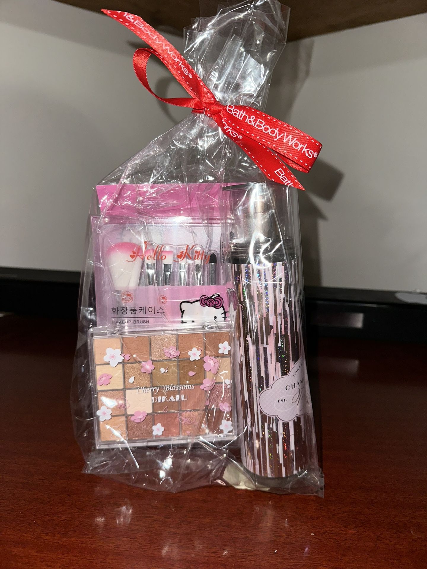 Hello Kitty Gift Bundle $20 PRICE IS FIRM