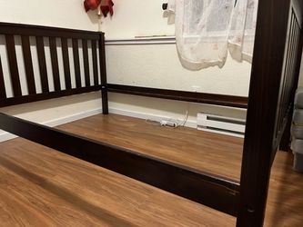 Free full size bed frame and slats