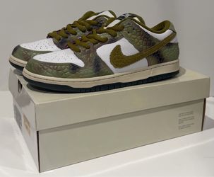 Nike SB Dunk Low Alexis Sablone Chameleon