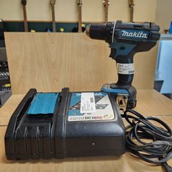 Makita 18V Lithium-Ion Compact Cordless 1/2"  Drive-Drill 
