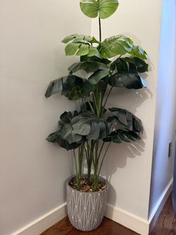 Large Faux Monstera Plant in Gray Geometric Pot