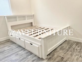 Solid Wood White Full Frame w 3 Drawers