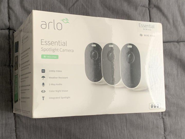 Arlo - Essential Spotlight 3 Cameras – Indoor/Outdoor Wire-Free 1080p Security Cameras - White
