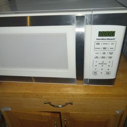 Hamilton Beach 1500 Watt Microwave 