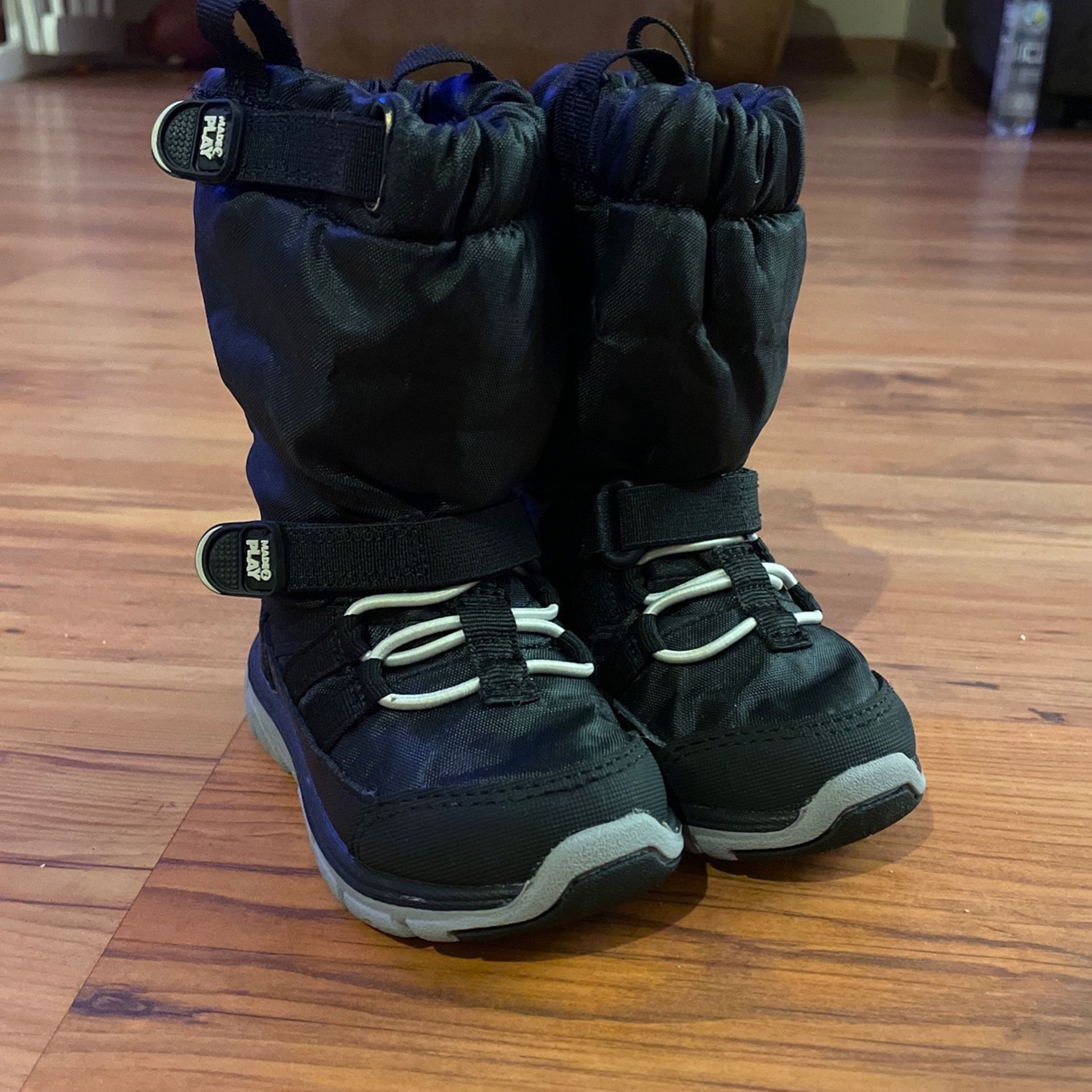 Toddler Snow Boots Size 4.5