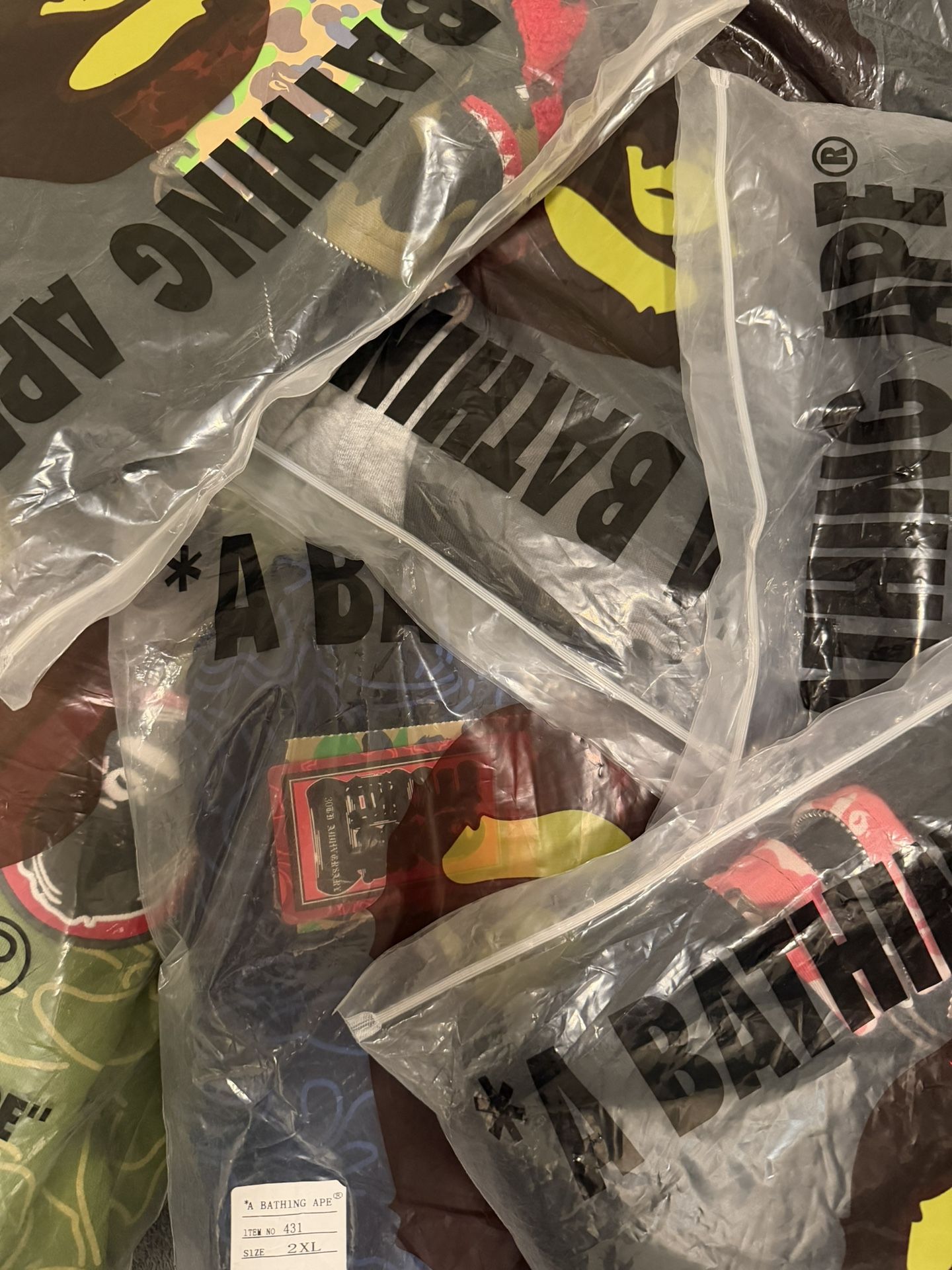 BAPE ZIPS CLICK ON THIS 🛍️