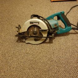 Makita Worm Drive Circular Saw