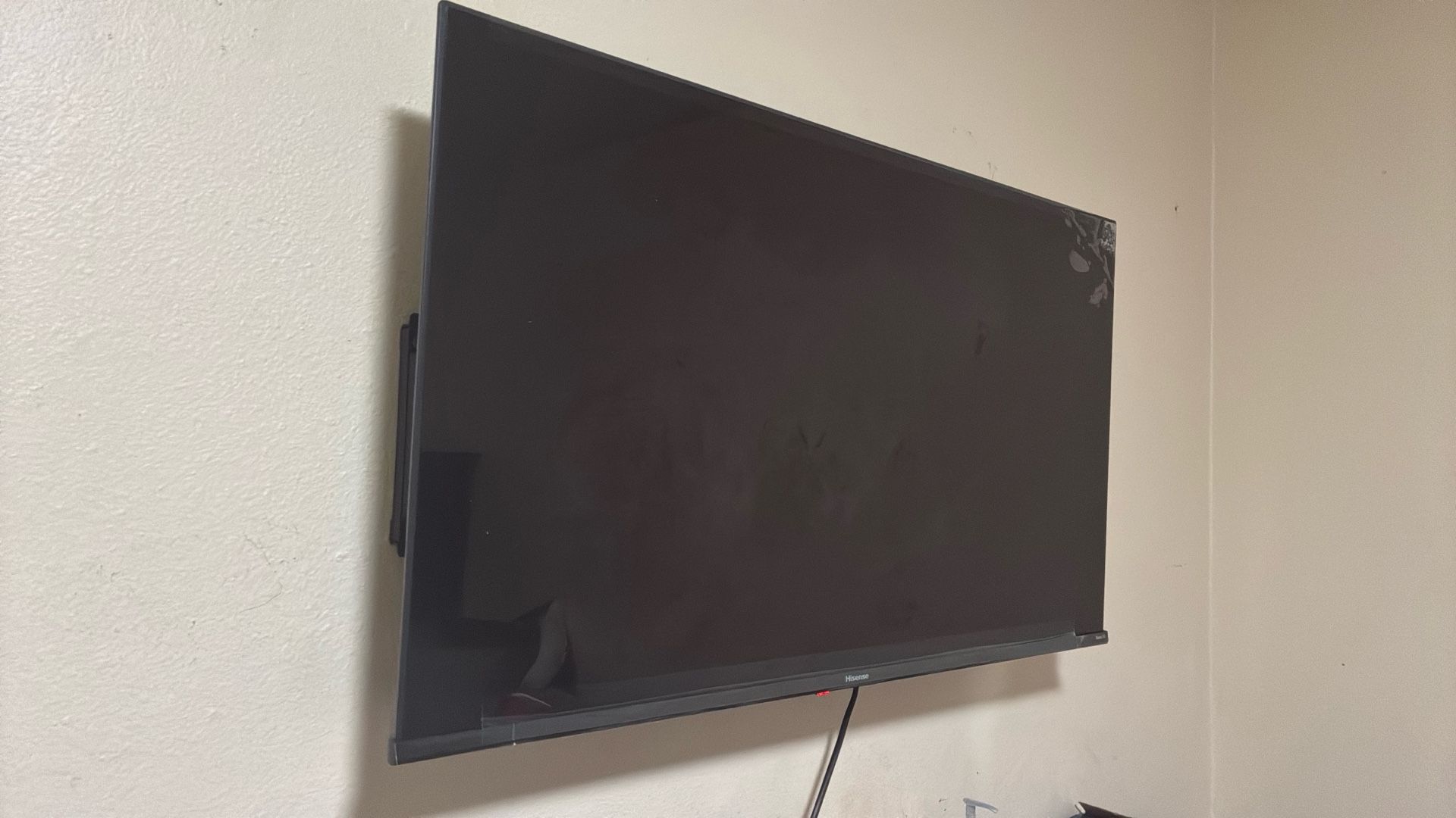 Hisense 43” Smart TV