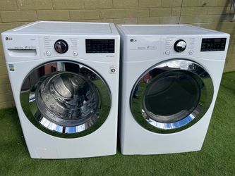 LG Front Load Washer and Dryer Set