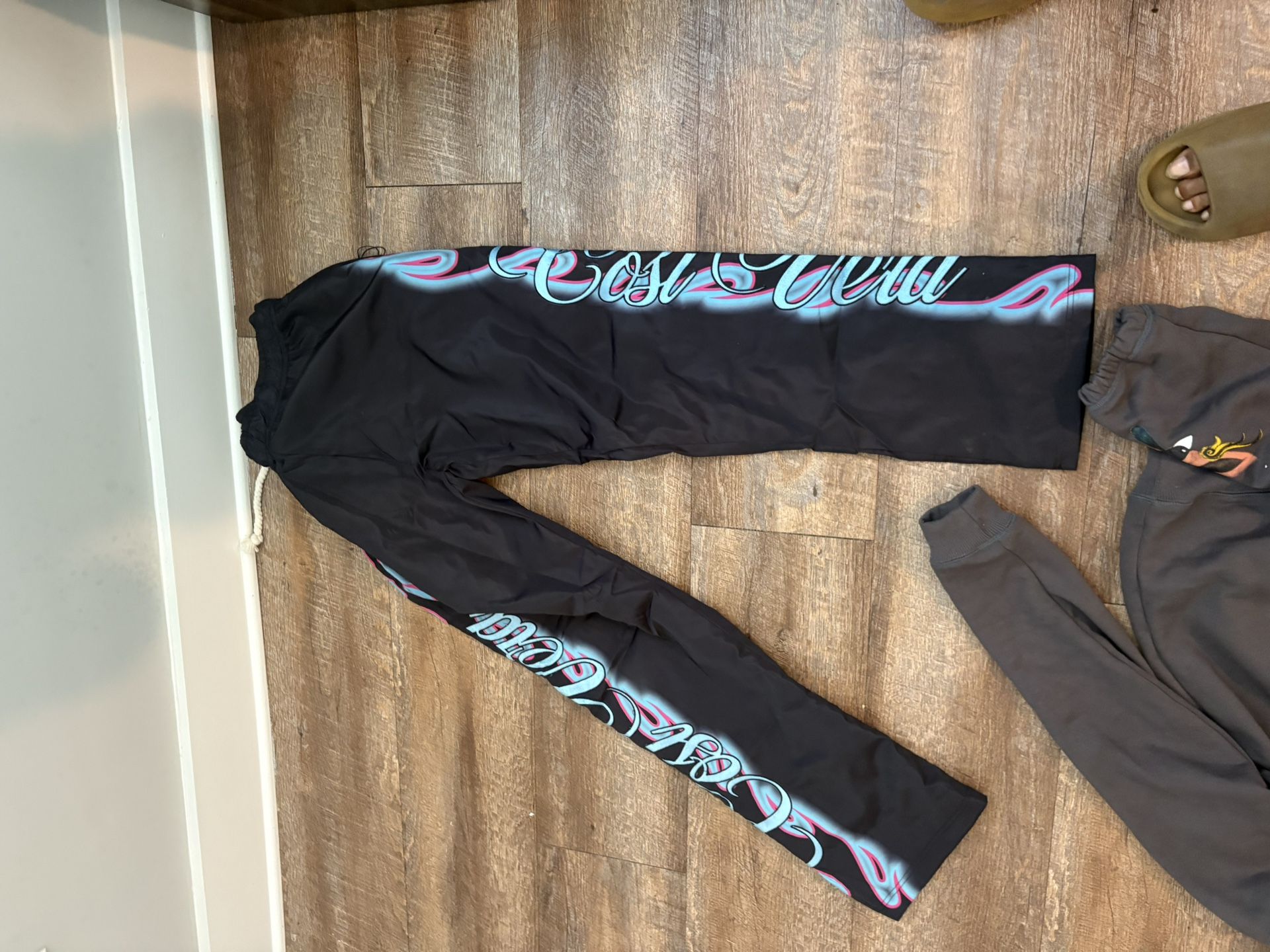 Cosi Vera Sweats Size Large