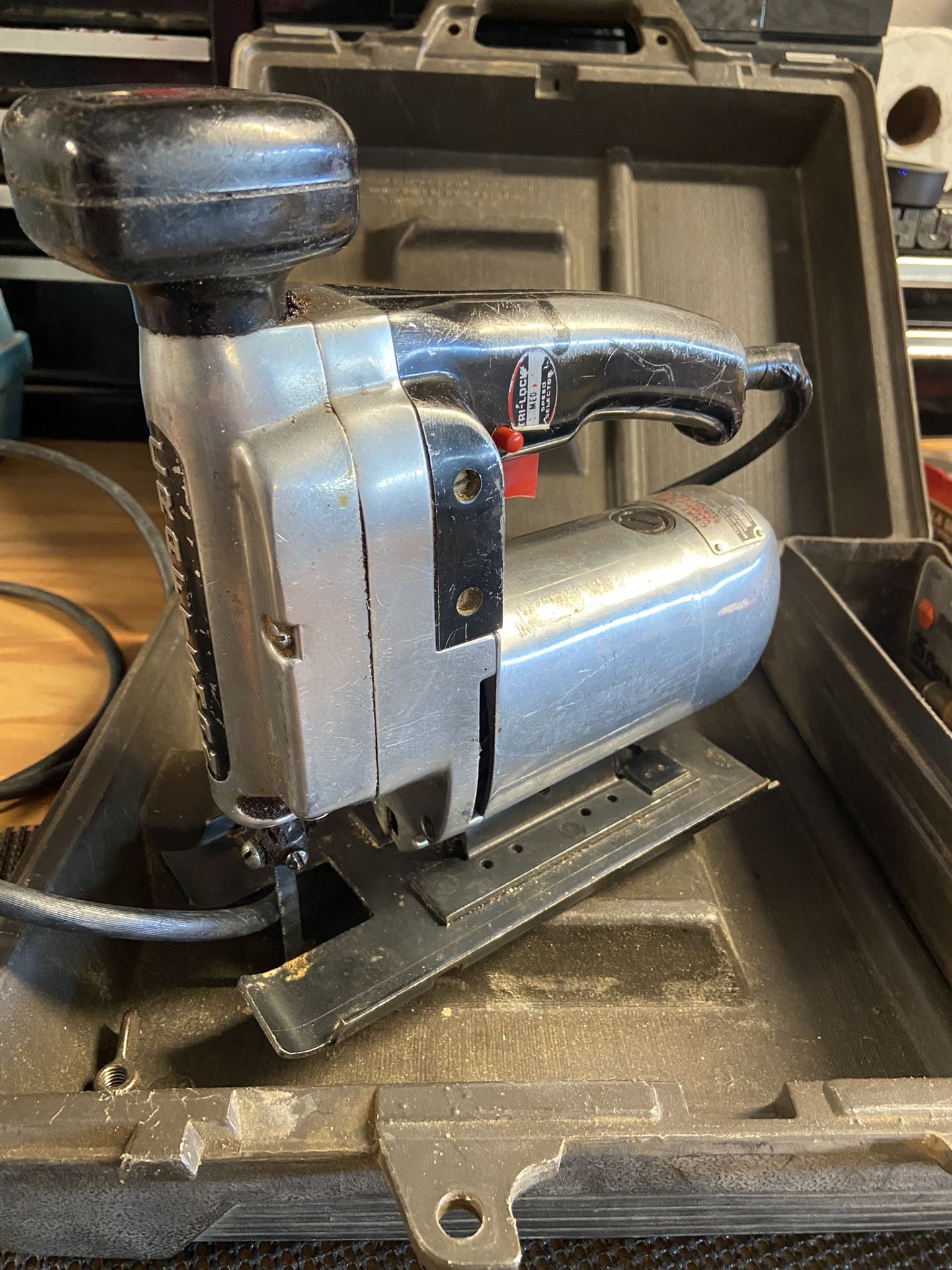 Craftsmen Jigsaw with Blades