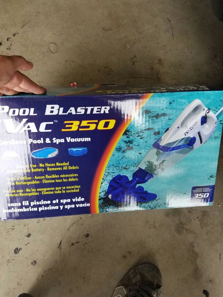 Water Tech iVac 350 Pool and Spa Vacuum
