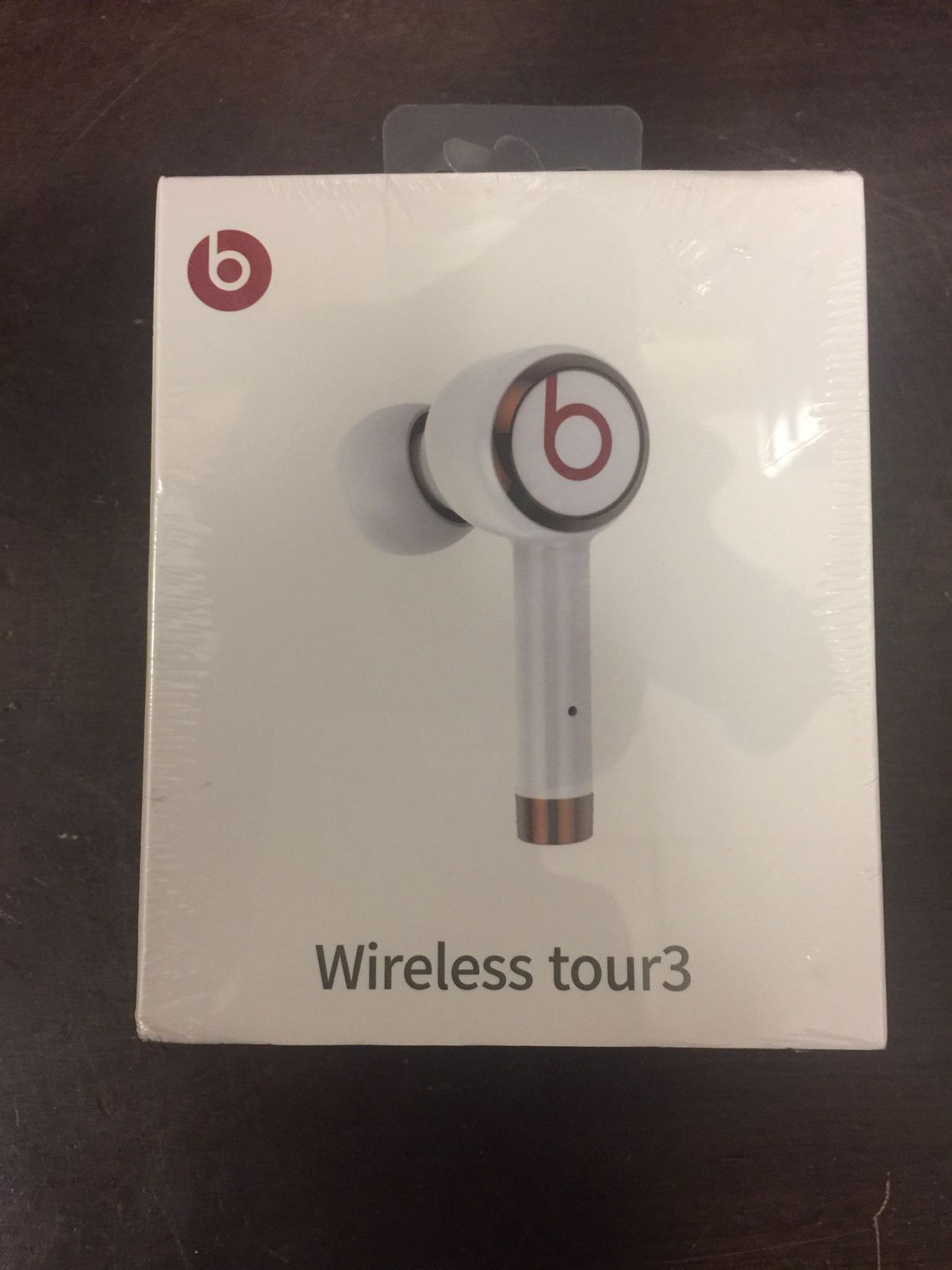 Beats Wireless Tour3, Wireless Earphones NEW in the box never opened Great Christmas