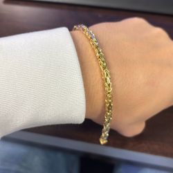 14k Byzantine Bracelet 