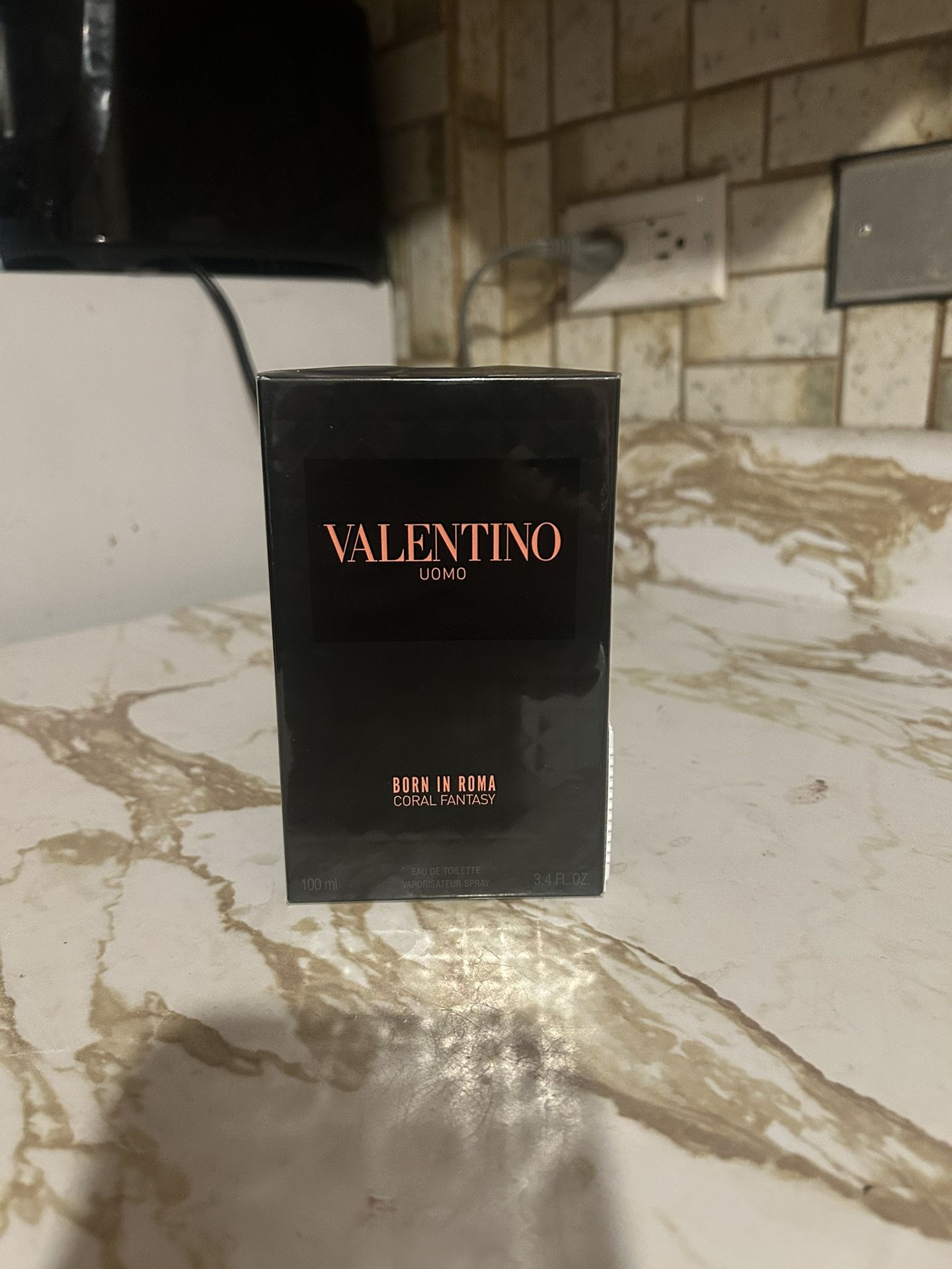 Valentino Born In Roma Coral Fantasy 