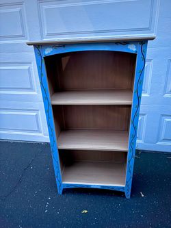 Book shelf