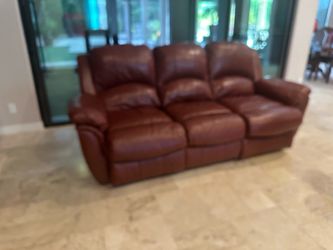 Lane Recliner Couch and 2 Chairs
