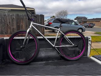 Elite BMX 26’ freestyle bike