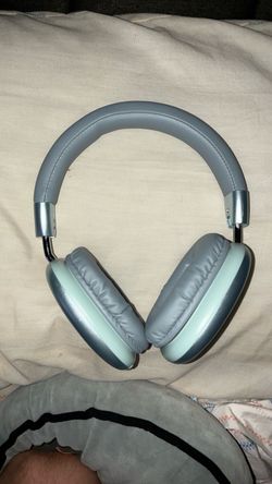 Bluetooth headphones