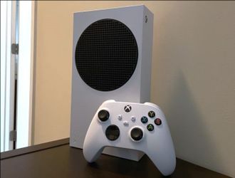 Xbox Series S New Console and Controller