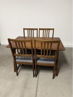 Dining Set