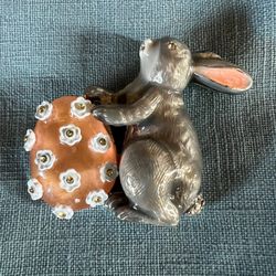 Napier Easter Bunny with Egg Brooch